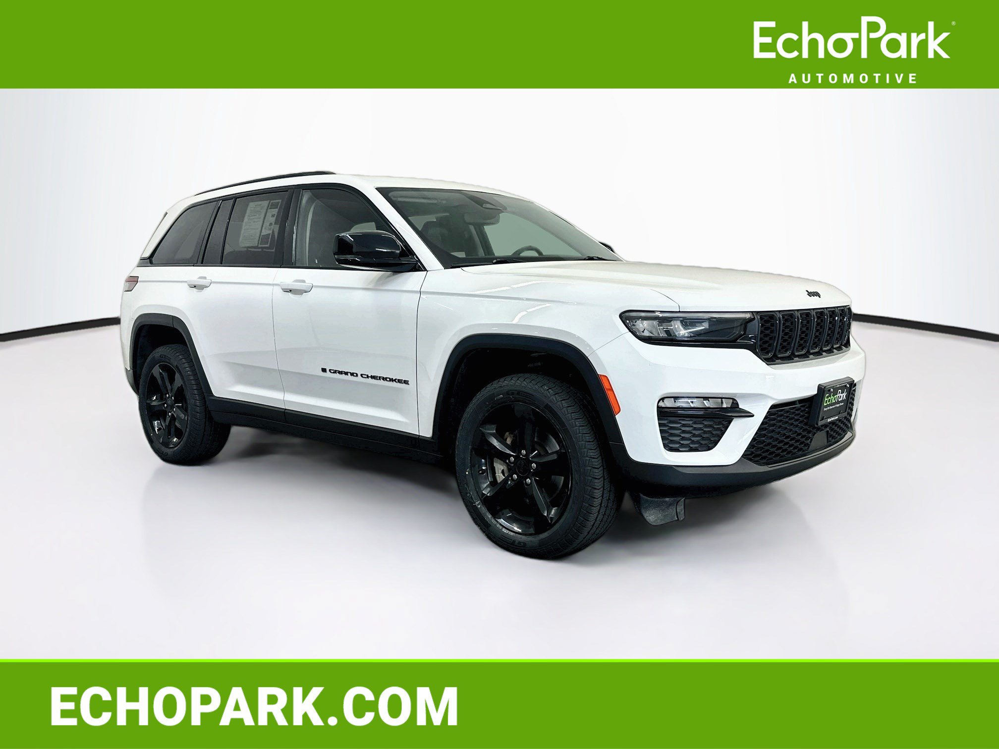 Used 2023 Jeep Grand Cherokee Limited w/ Black Appearance Package