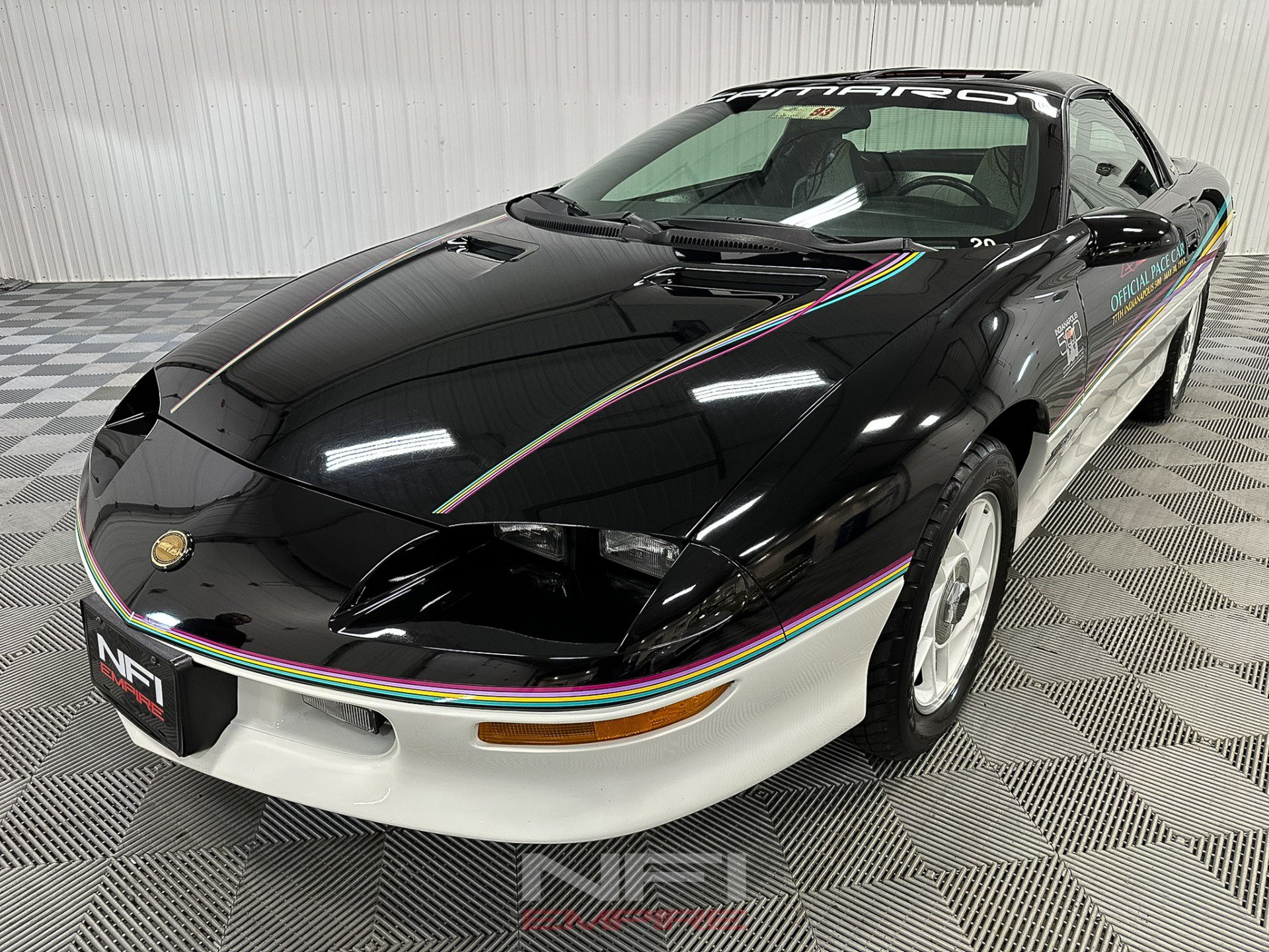 Used 1993 Chevrolet Camaro Z28 RWD image 3