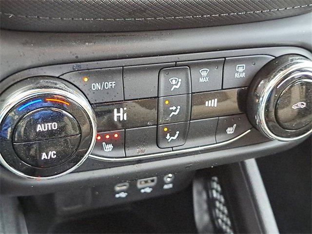 Used 2023 Chevrolet TrailBlazer LT w/ Convenience Package image 15