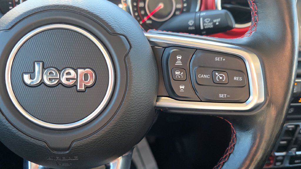 Used 2020 Jeep Gladiator Rubicon AWD/4WD image 25