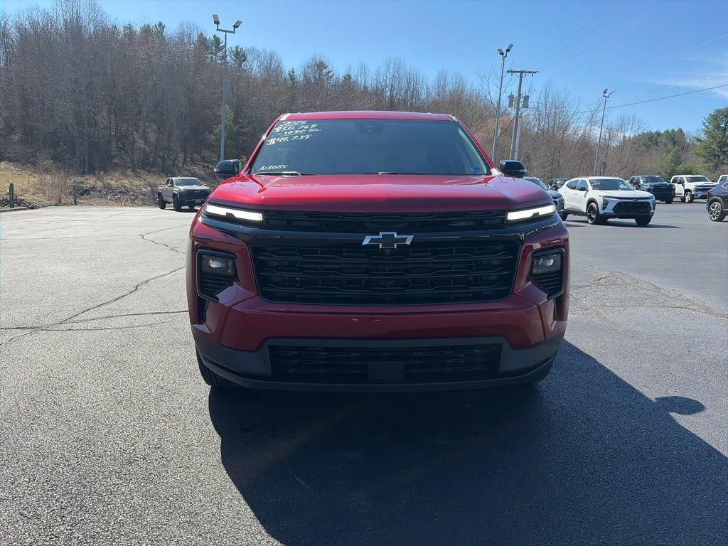 New 2026 Chevrolet Traverse LT w/ Midnight/Sport Edition video 2