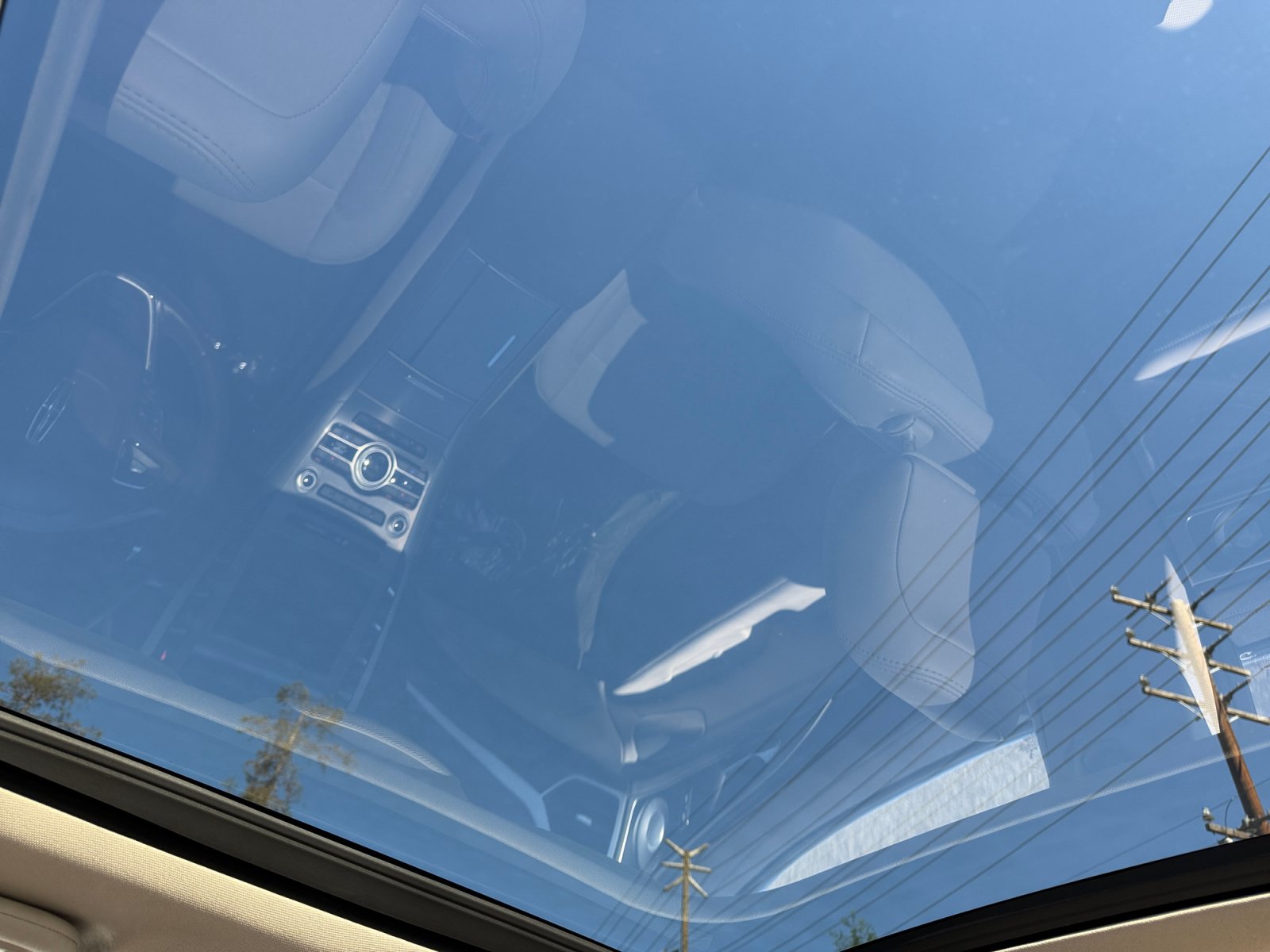 Used 2020 Lincoln MKZ Reserve w/ Luxury Package FWD image 17