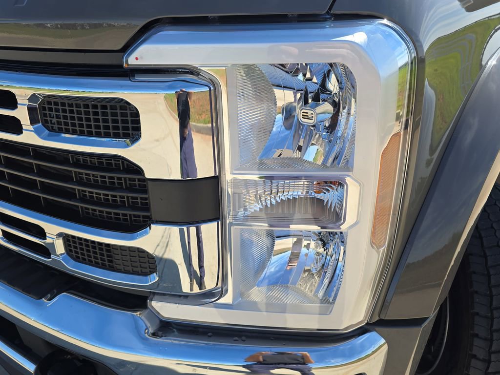 Used 2026 Ford F450 XLT w/ FX4 Off-Road Package AWD/4WD image 28