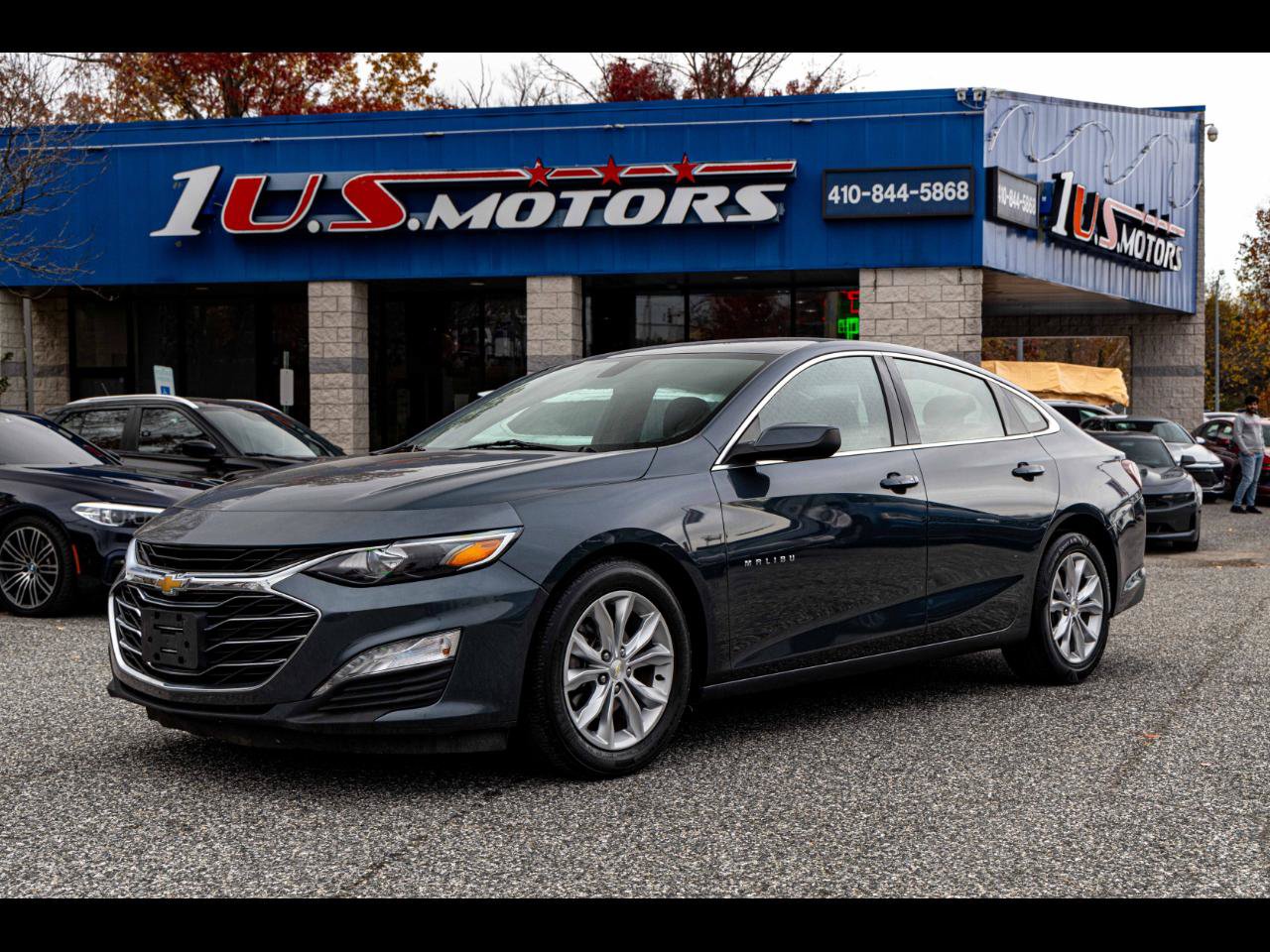 Used 2019 Chevrolet Malibu LT FWD image 1