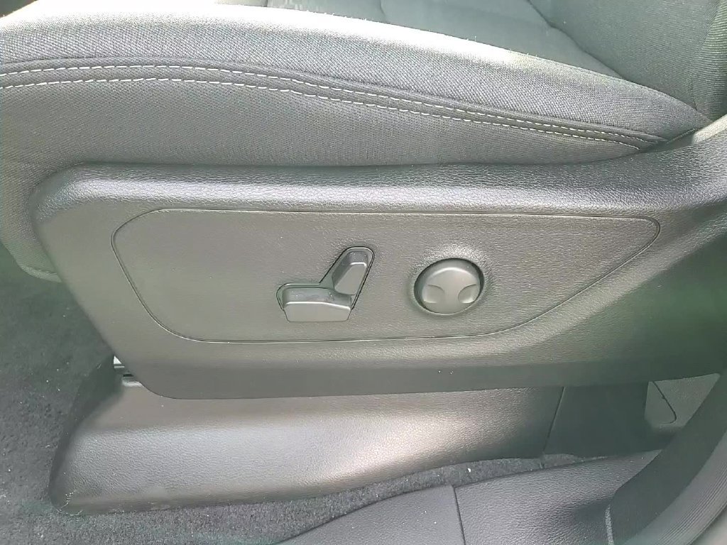 New 2026 RAM 1500 Big Horn AWD/4WD image 12
