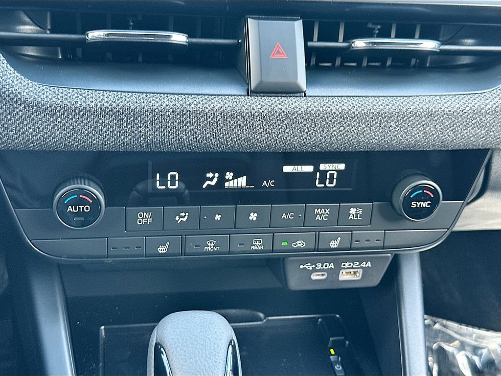 New 2026 Subaru Outback Limited AWD/4WD image 14