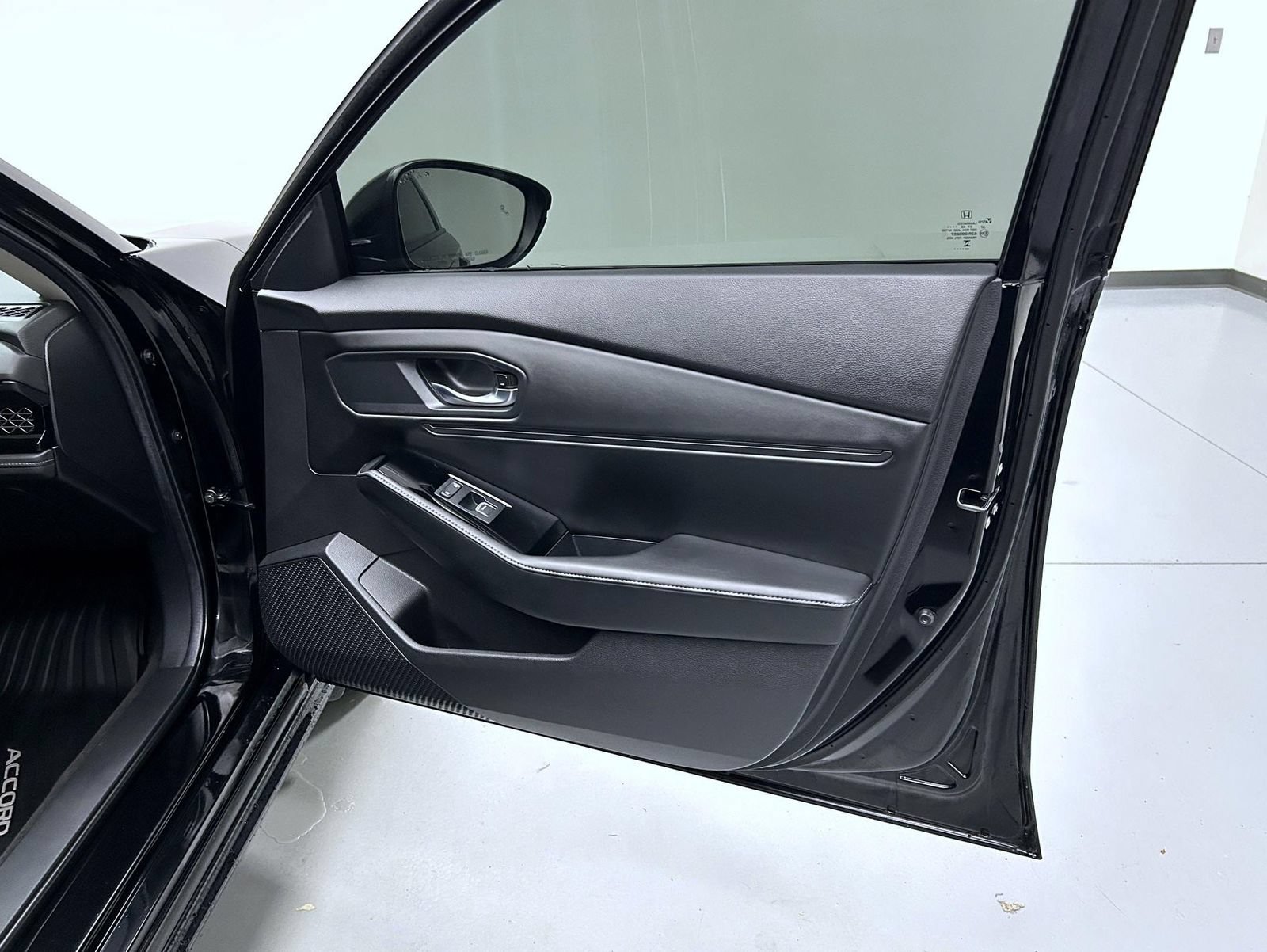 Used 2024 Honda Accord Touring image 16
