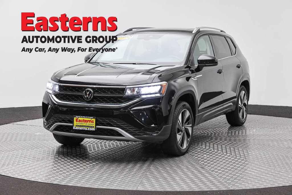 Used 2024 Volkswagen Taos SE