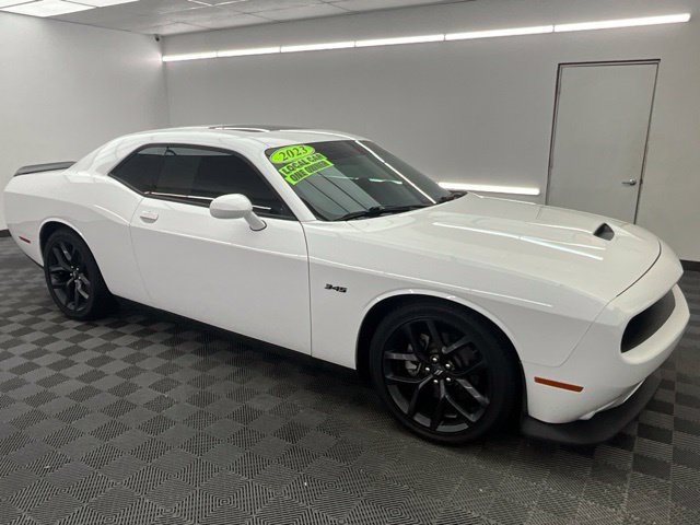 Used 2023 Dodge Challenger R/T w/ Blacktop Package RWD image 3