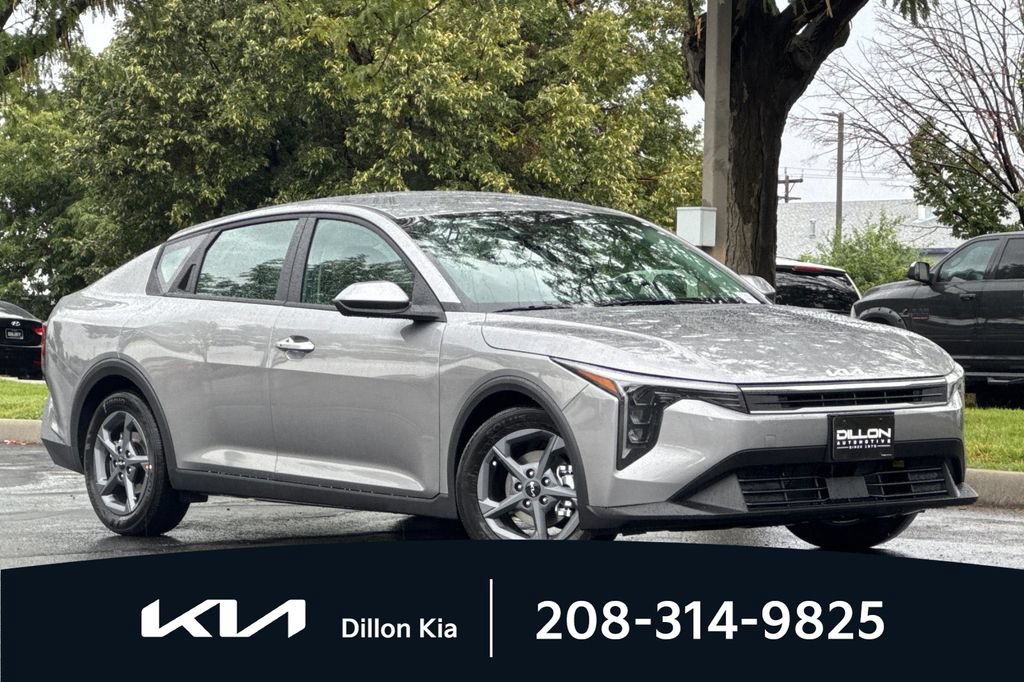 New 2026 Kia K4 FWD video 2