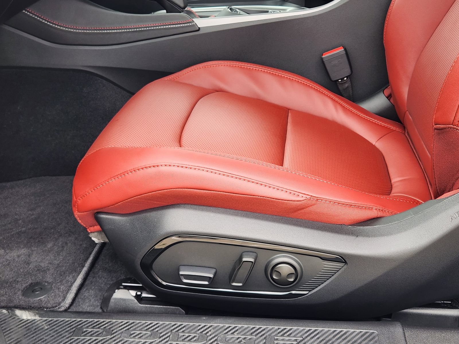 New 2026 Dodge Charger R/T AWD/4WD image 21