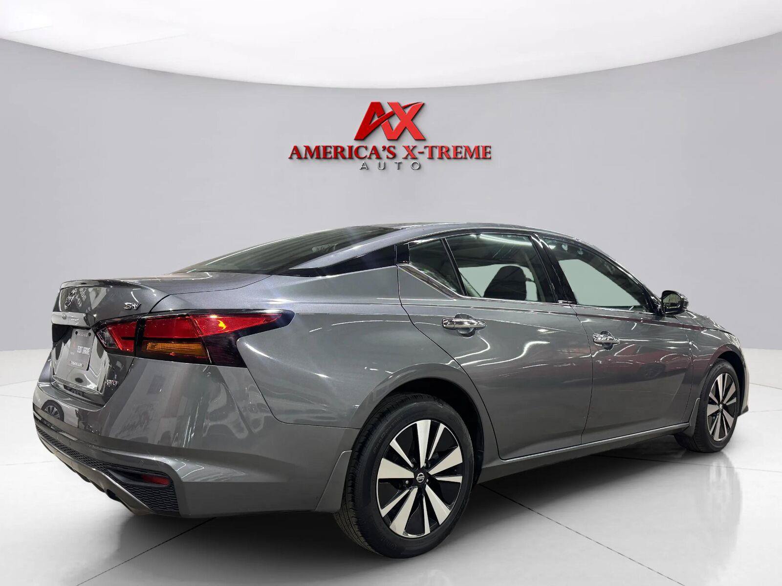Used 2019 Nissan Altima 2.5 SV AWD/4WD image 7