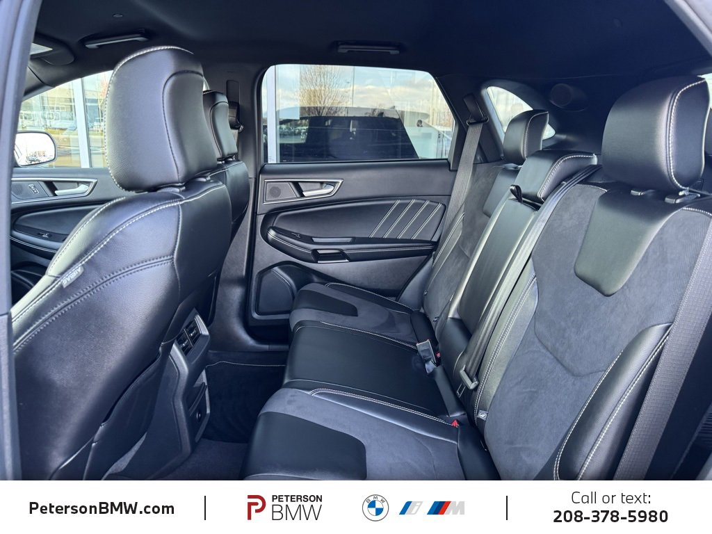 Used 2023 Ford Edge ST image 20