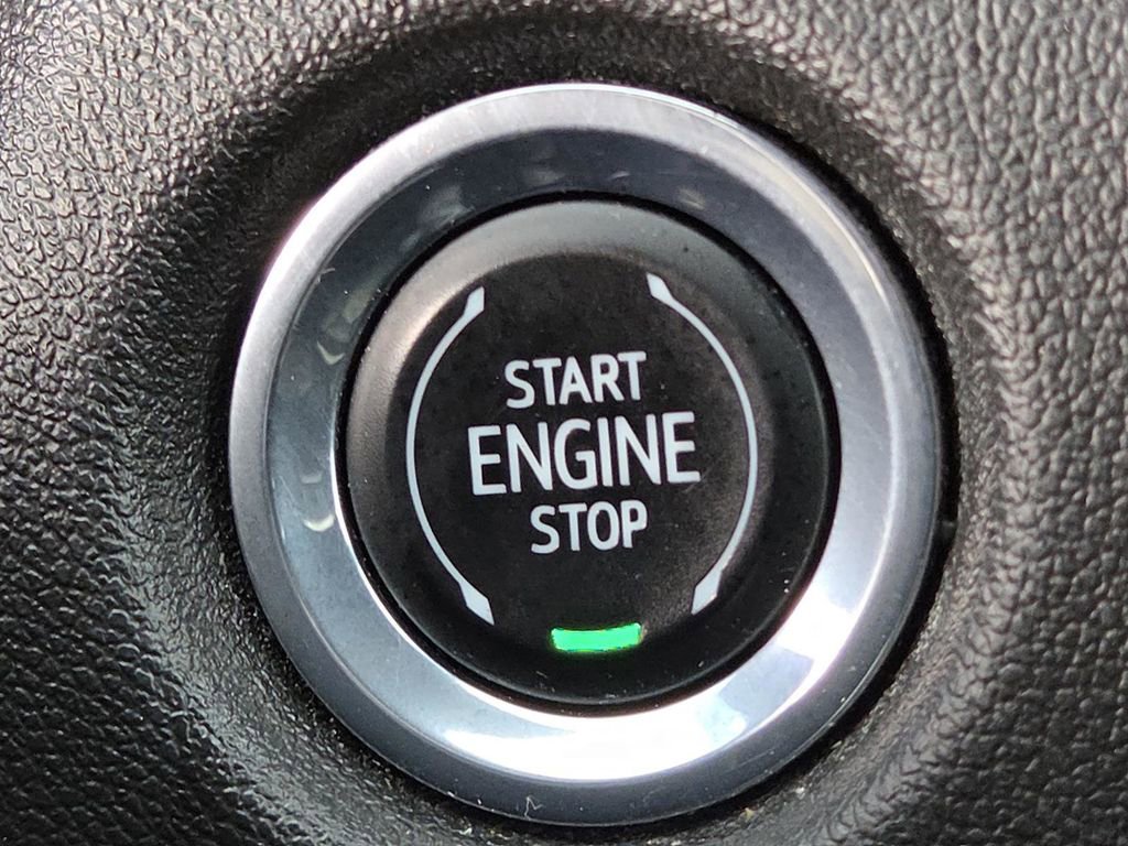 Used 2023 Chevrolet Colorado W/T image 31