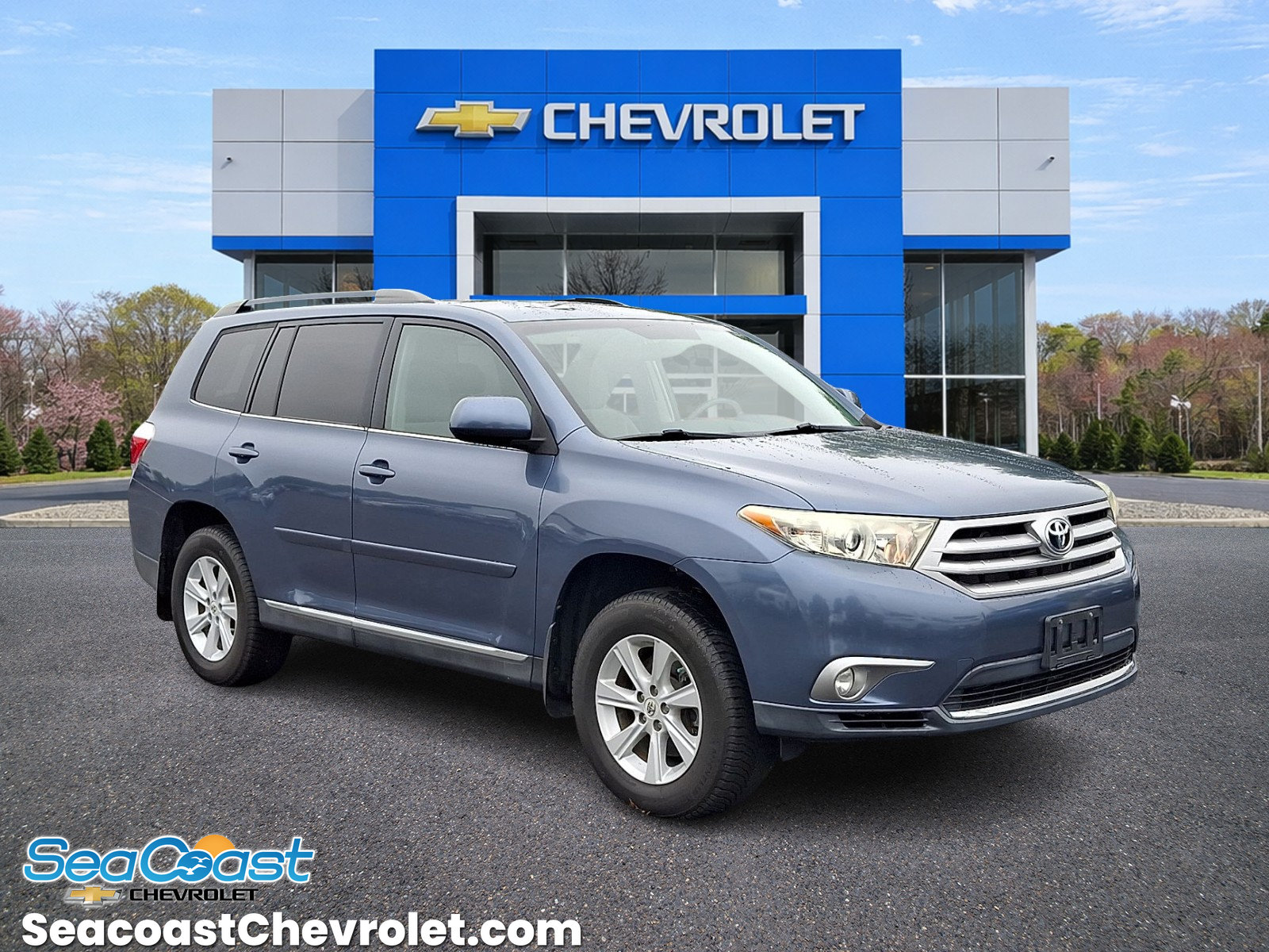Used 2013 Toyota Highlander Plus AWD/4WD video 1