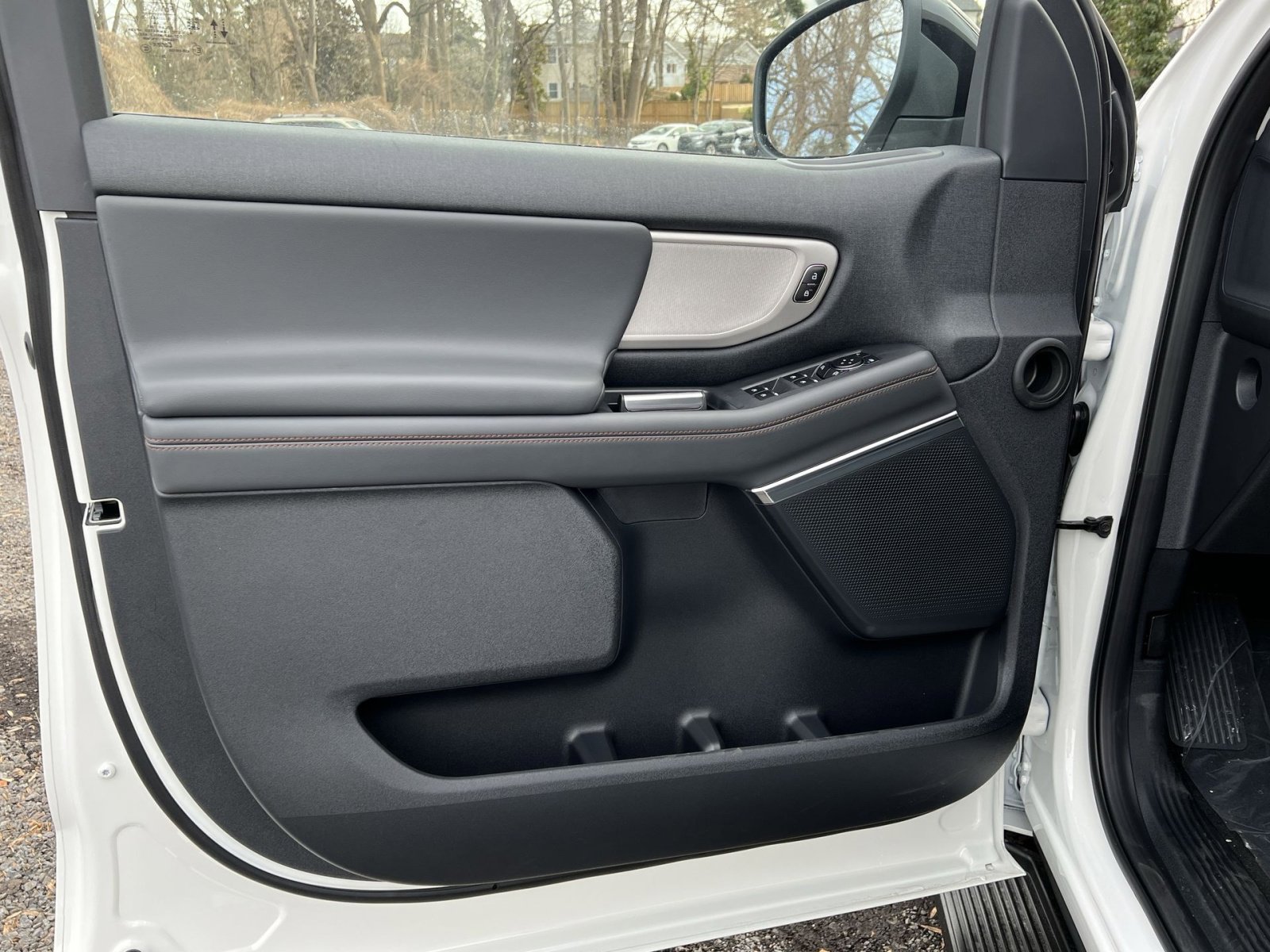 New 2025 Ford Expedition Max Active image 14