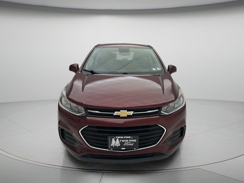 Used 2017 Chevrolet Trax LS w/ LPO, Protection Package AWD/4WD image 2