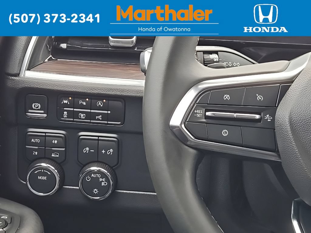 Used 2025 Chevrolet Tahoe LT AWD/4WD image 26