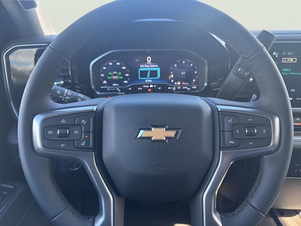 Used 2024 Chevrolet Silverado 1500 LT image 21