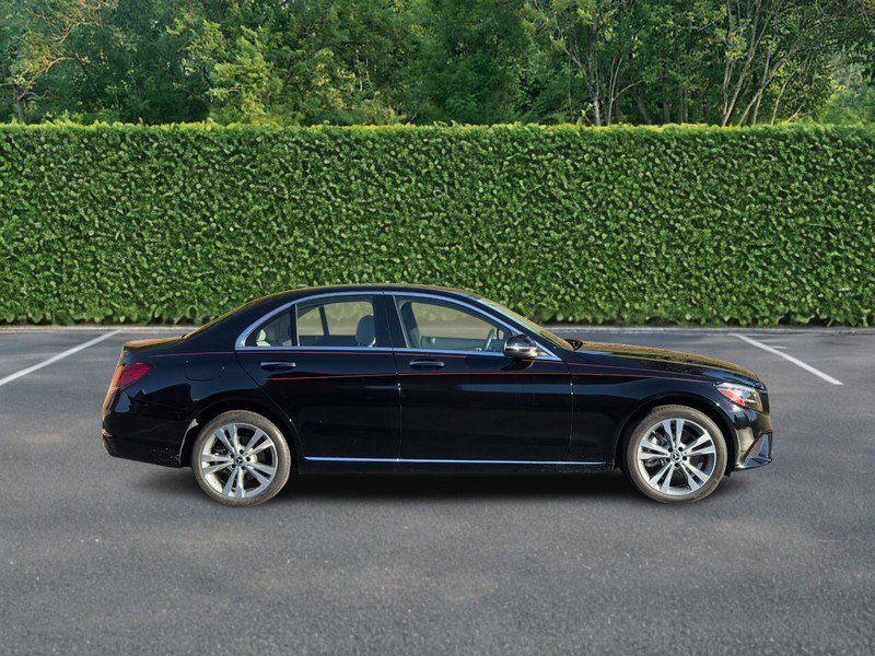 Used 2020 Mercedes-Benz C 300 4MATIC Sedan image 2