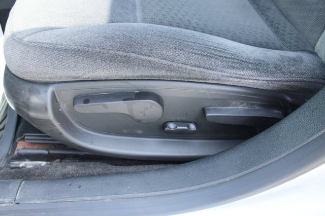 Used 2013 Chevrolet Impala LT w/ LT Sunroof Package FWD image 13
