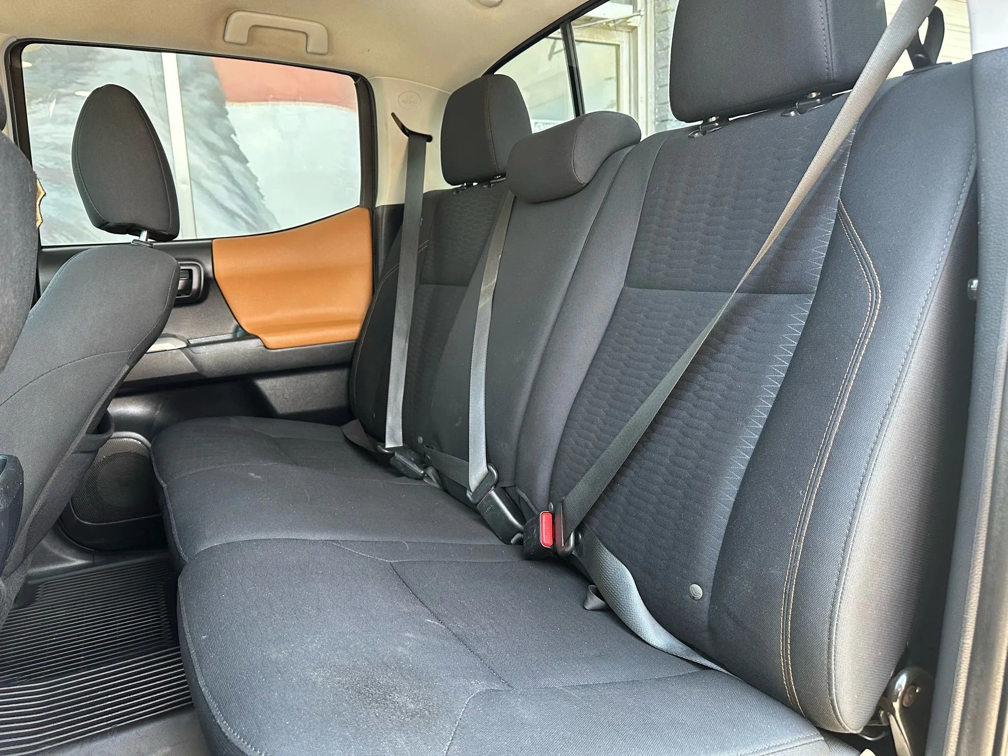 Used 2019 Toyota Tacoma SR5 image 12