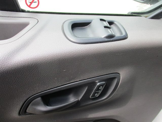Used 2024 Ford Transit 250 Low Roof w/ Exterior Upgrade Package RWD image 12