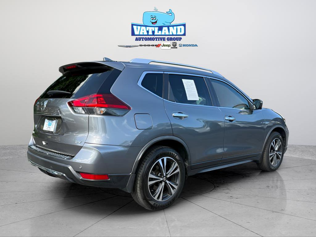 Used 2019 Nissan Rogue SV w/ Premium Package FWD image 5