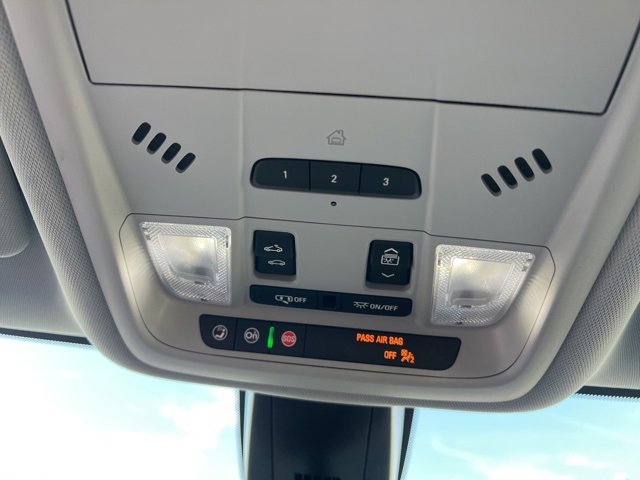 Used 2022 Chevrolet Blazer LT w/ Sound & Technology Package image 32