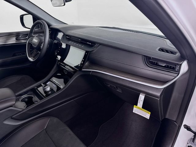 New 2026 Jeep Grand Cherokee L 4WD image 33