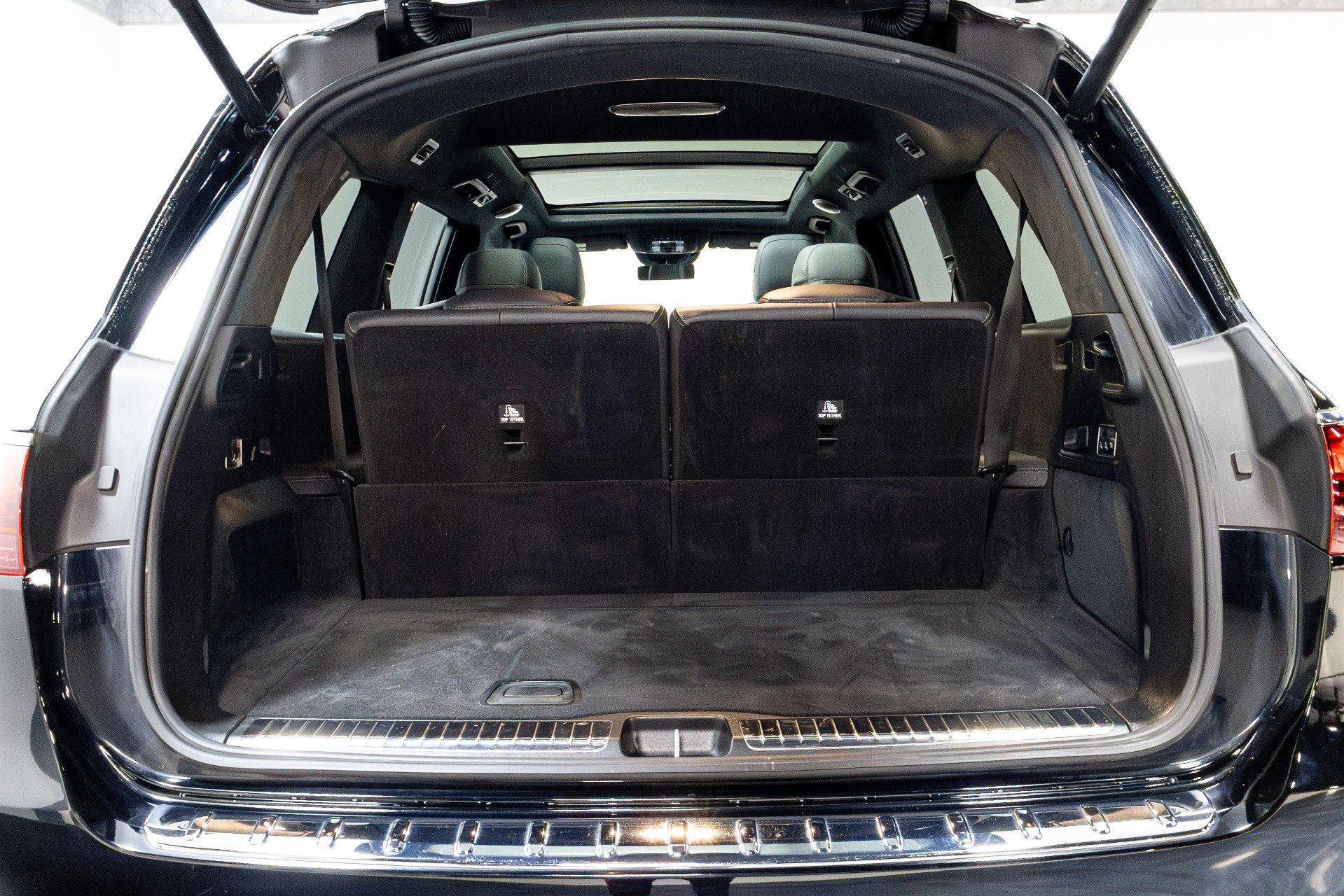 Used 2024 Mercedes-Benz GLS 63 AMG 4MATIC image 48