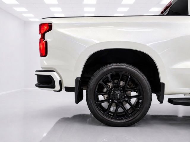 Used 2023 Chevrolet Silverado 1500 High Country AWD/4WD image 10