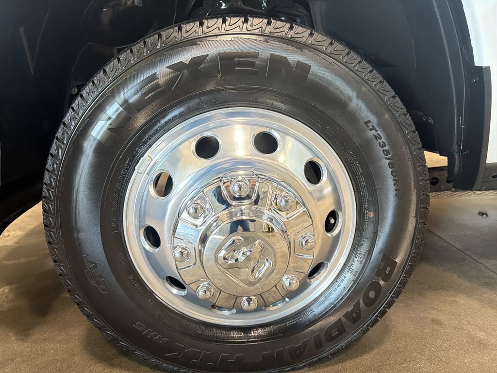 Used 2026 RAM 3500 Big Horn AWD/4WD image 21