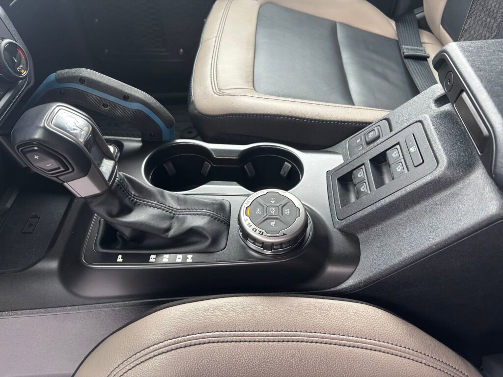 Used 2022 Ford Bronco Wildtrak image 17