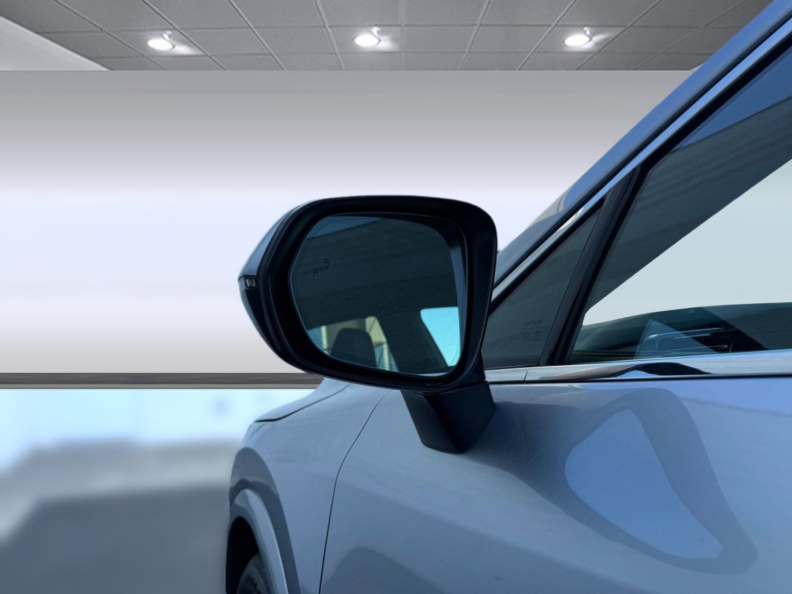 Used 2023 Lexus RX 350 w/ Accessory Package (Z1) AWD/4WD image 23