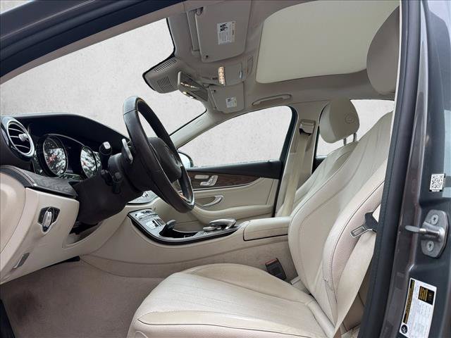 Used 2018 Mercedes-Benz E 300 4MATIC image 11