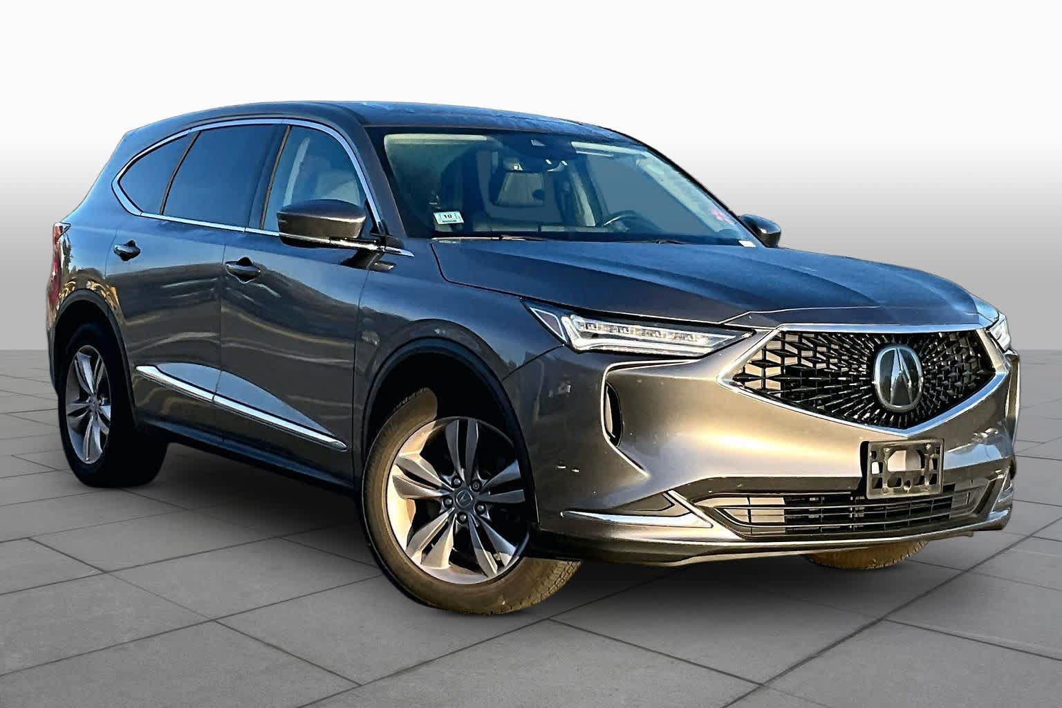Used 2024 Acura MDX SH-AWD image 3