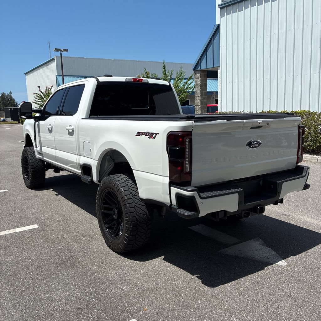 Used 2023 Ford F250 Lariat w/ Lariat Ultimate Package AWD/4WD image 9