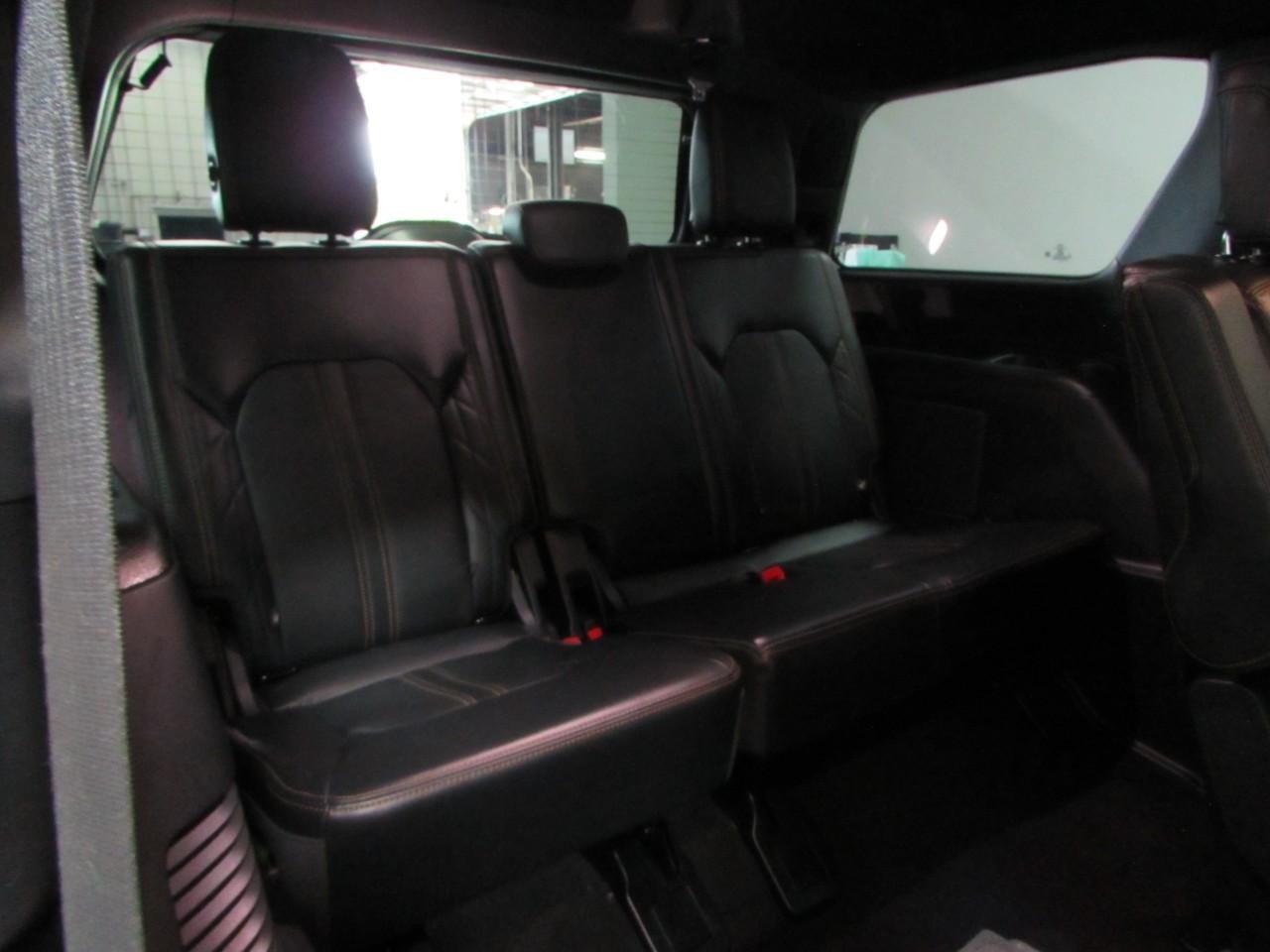 Certified 2024 Ford Expedition Platinum AWD/4WD image 21