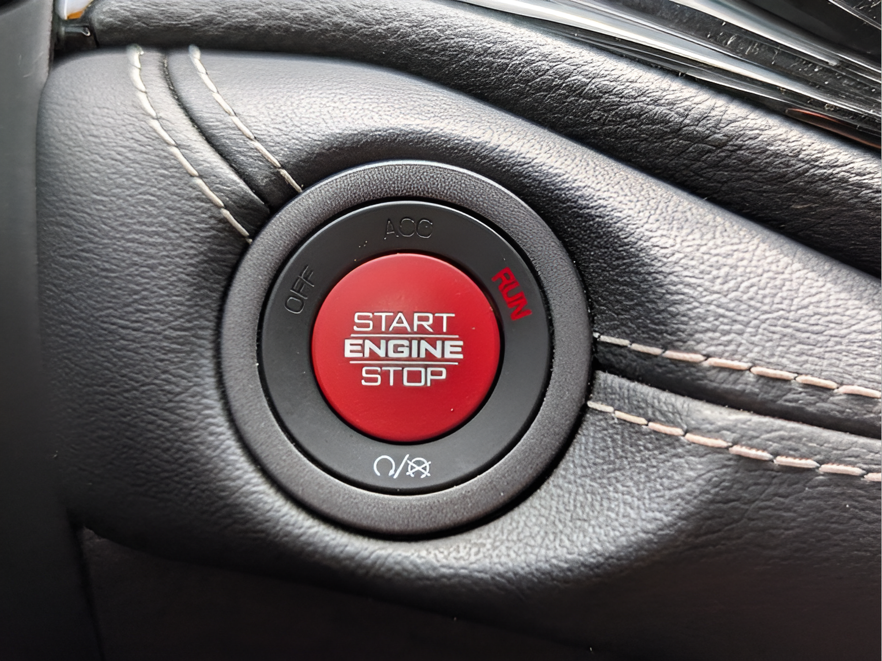 Used 2021 Dodge Durango SRT w/ Technology Group AWD/4WD image 25