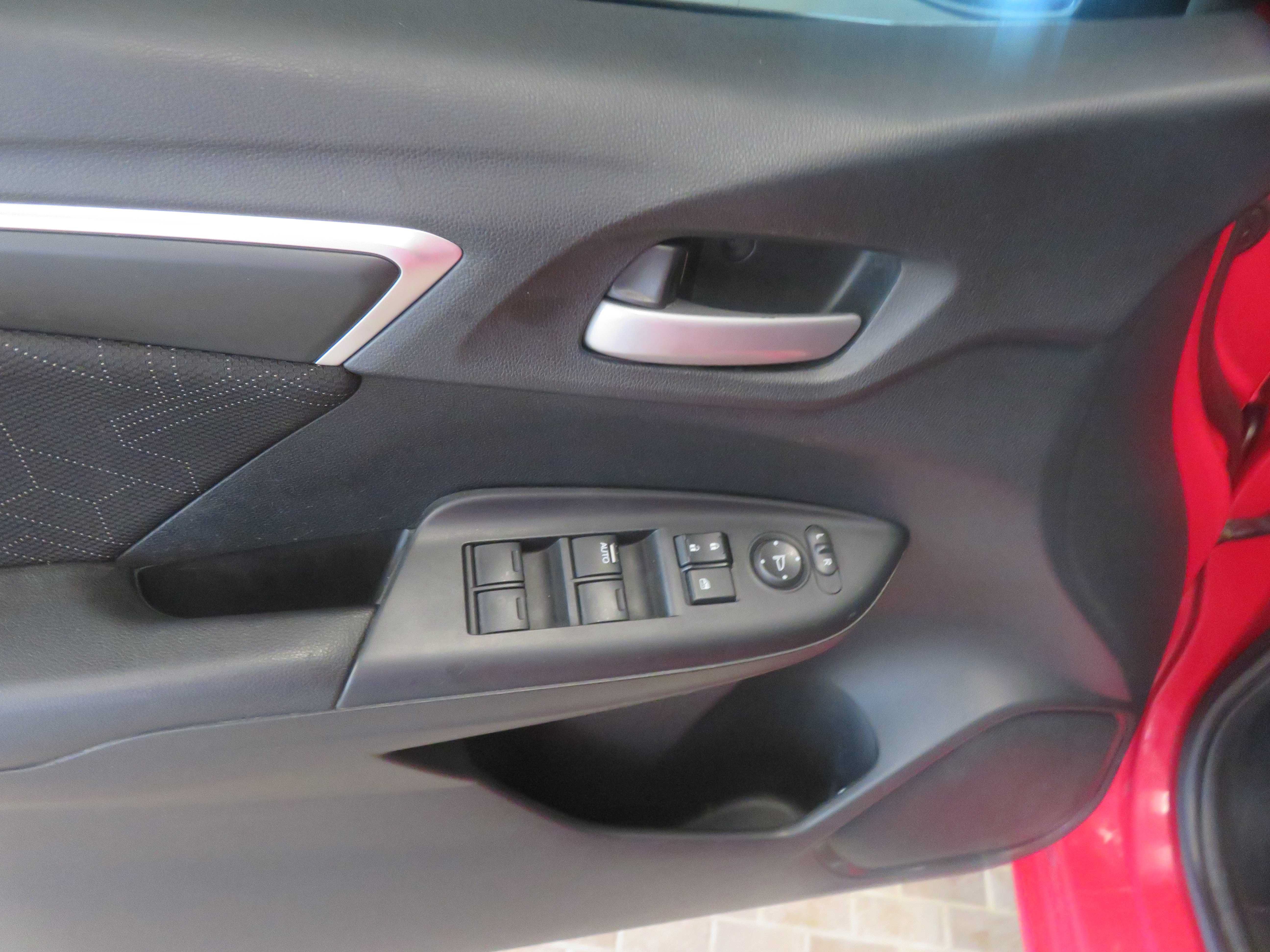 Used 2015 Honda Fit EX image 14
