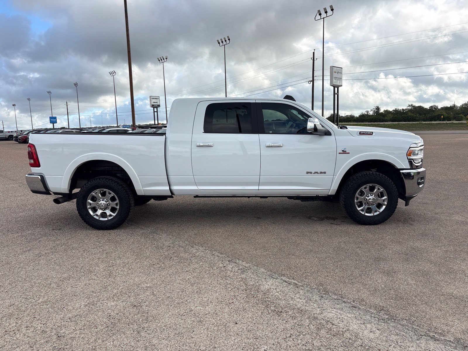 Used 2022 RAM 2500 Laramie AWD/4WD image 7
