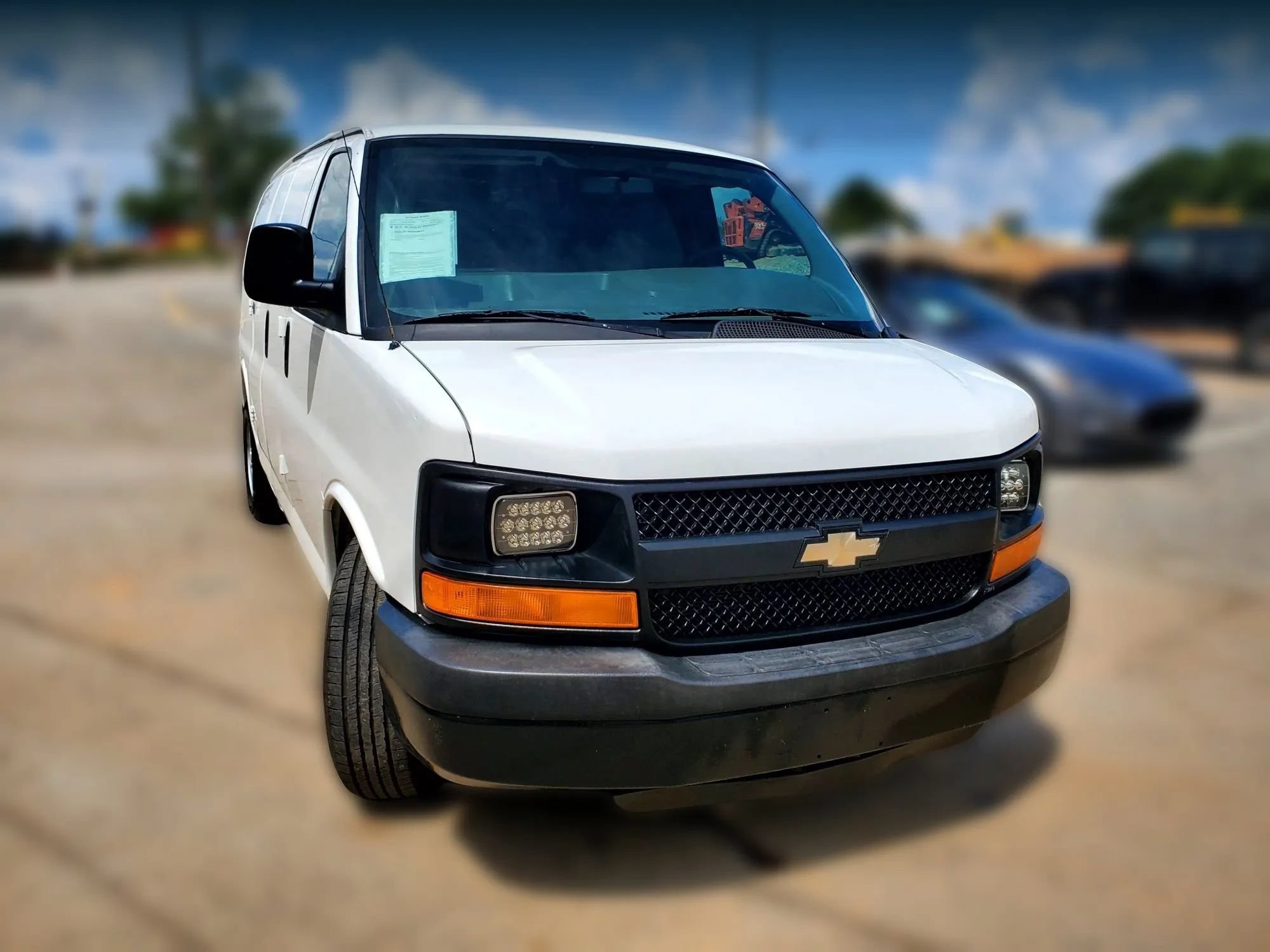 Used 2014 Chevrolet Express 1500 RWD image 19