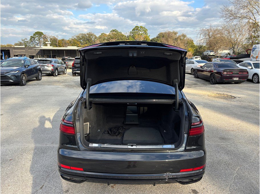 Used 2020 Audi A8 L 4.0T w/ Executive Package image 54