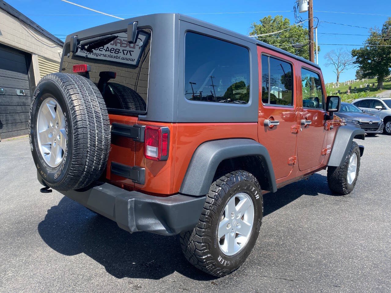 Used 2014 Jeep Wrangler Unlimited Sport w/ Quick Order Package 24S AWD/4WD image 3