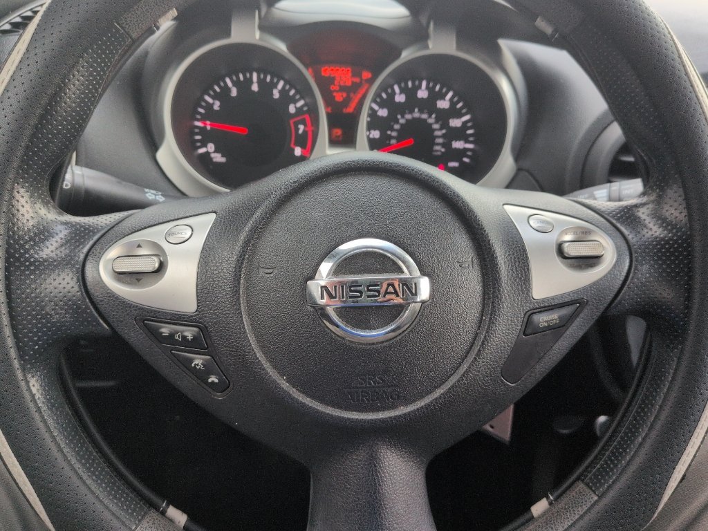 Used 2013 Nissan Juke S FWD image 13