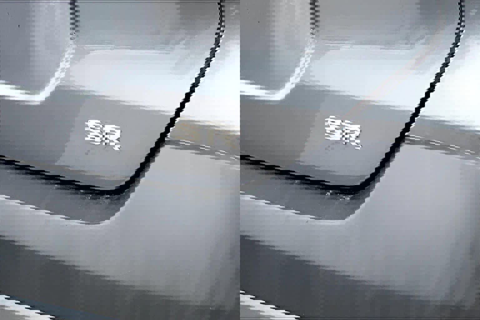 Used 2019 Nissan Kicks SR image 27