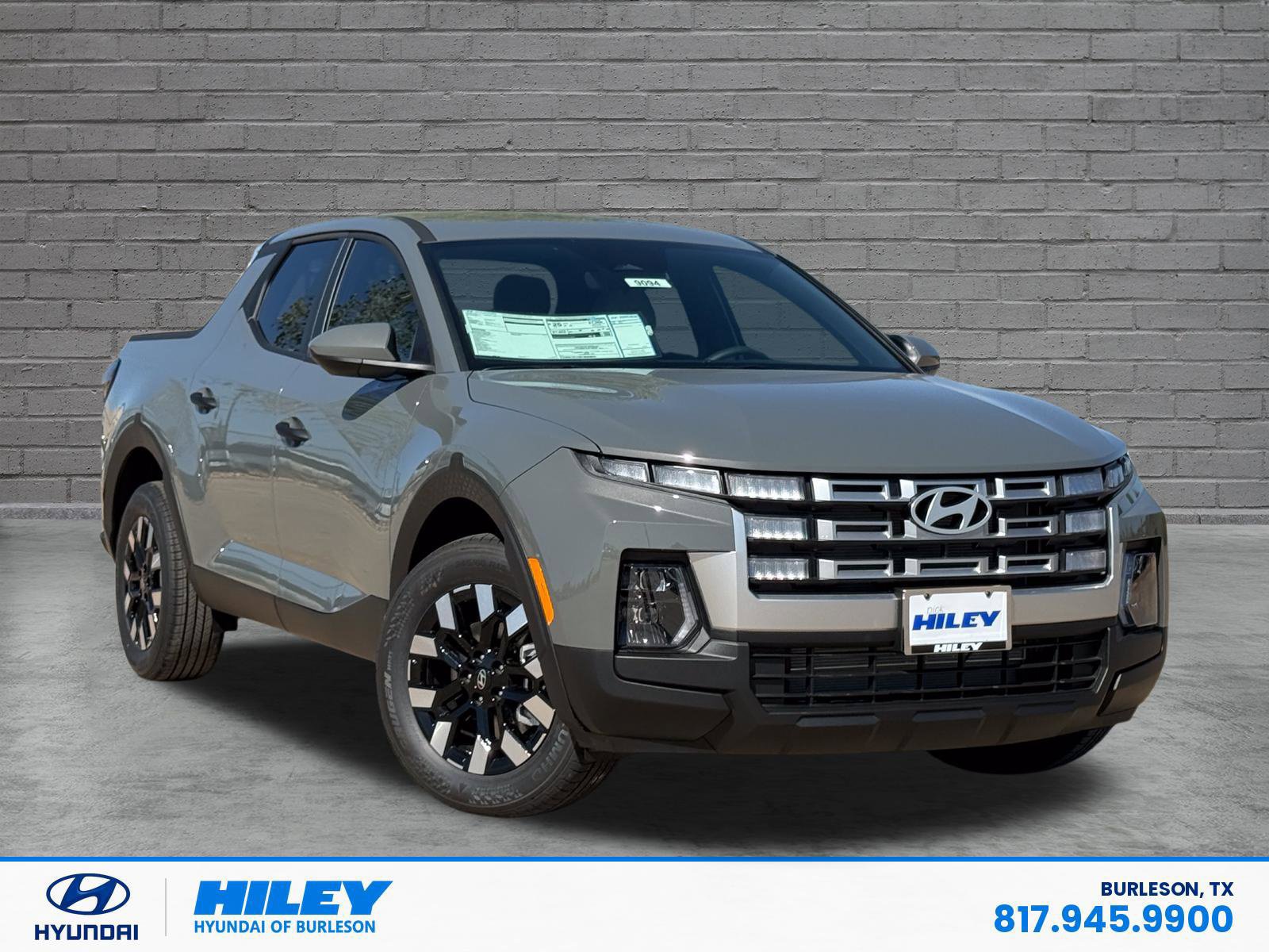New 2027 Hyundai Santa Cruz SE FWD image 2