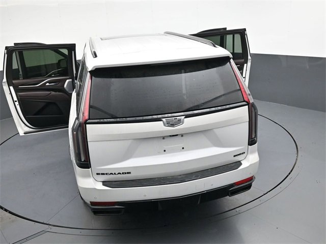 Used 2023 Cadillac Escalade ESV Sport Platinum w/ LPO, ONYX Package image 35