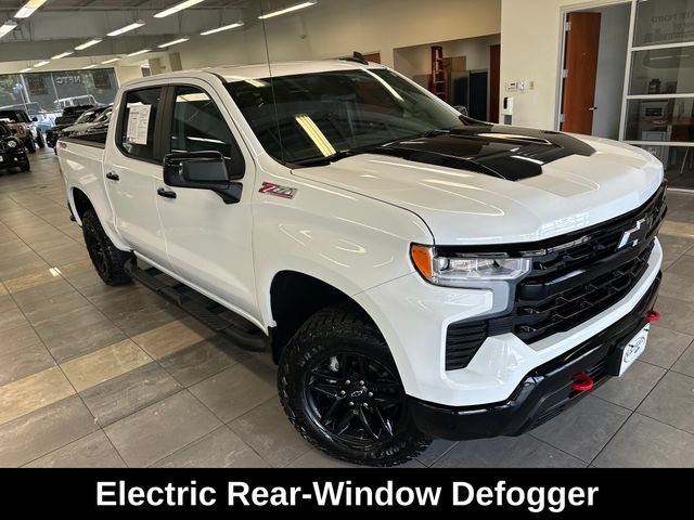 Used 2024 Chevrolet Silverado 1500 LT Trail Boss w/ Convenience Package II AWD/4WD image 14